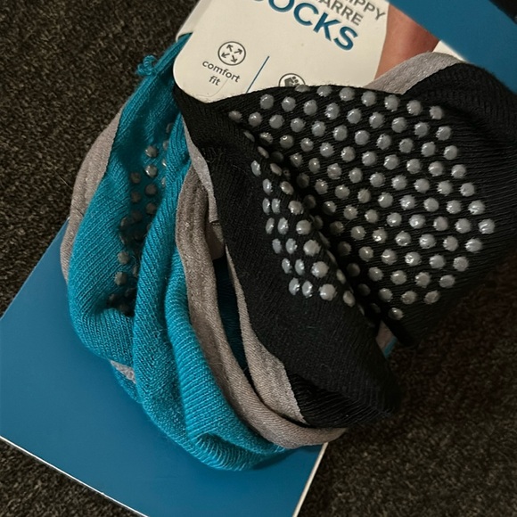 BRAND NEW Gaiam 2-Pack Grippy Yoga-Barre Socks - Picture 4 of 4